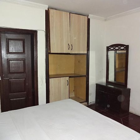 לאהור Safari Hotel Upper Mall מראה חיצוני תמונה